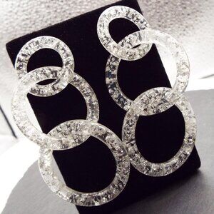 COOLEST CLEAR LUCITE GLITTER GRADUATED INTERLOCKED PIERCED DANGLY EARRINGS 18